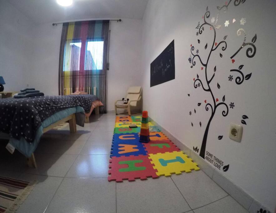 Cool Breeze Apartment Macanet De Cabrenys Luaran gambar